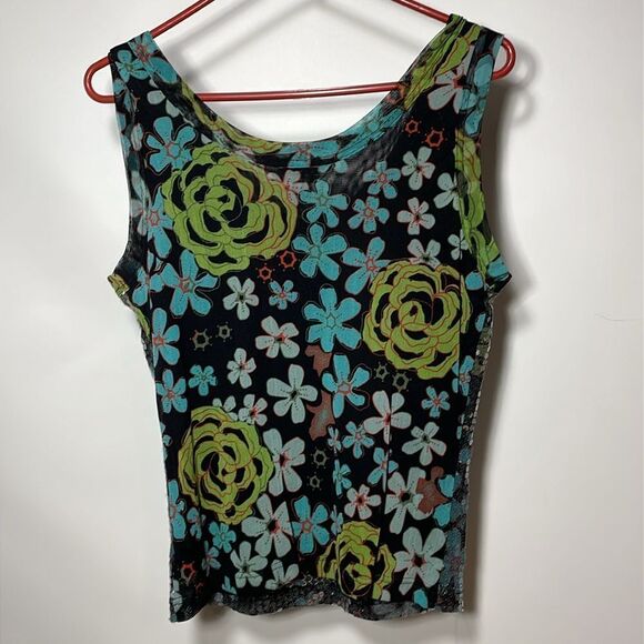 Uniform tank top blouse - Picture 5 of 7